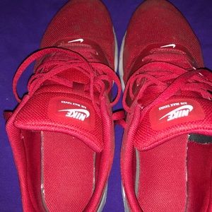 Red Air max